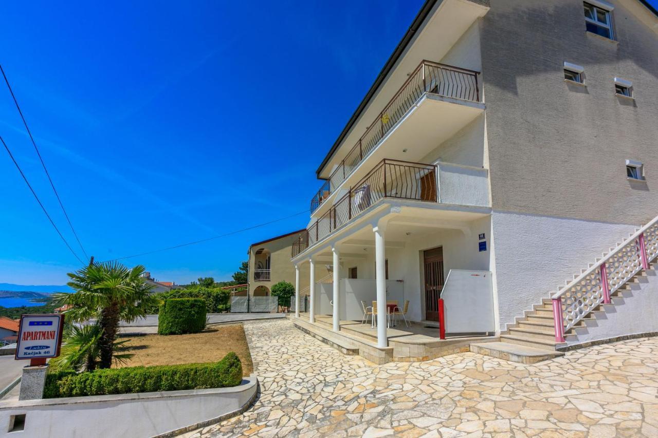 Apartments Laura Dramalj Dış mekan fotoğraf